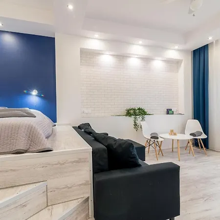 Lux In White * Danzig